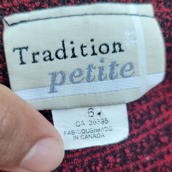 Tradition Petite red and black jacket - Picture 8 of 9
